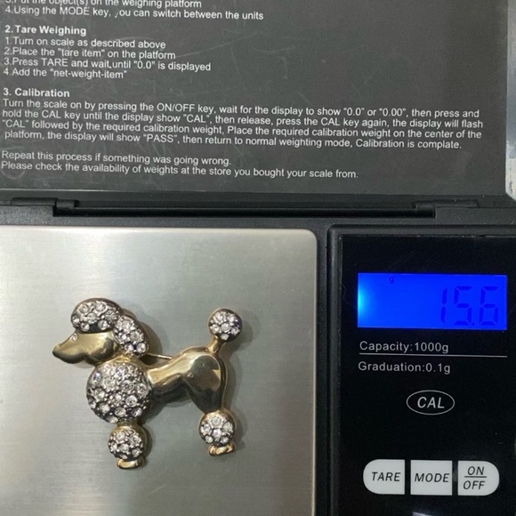 Vintage Unsigned Gold-tone Bling Rhinestones Poodle Dog Figural Brooch 15.6g - Picture 8 of 12